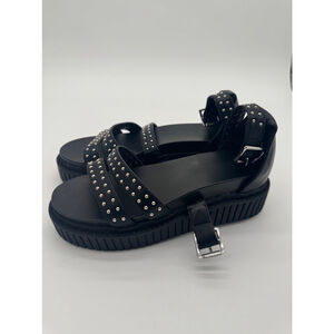 Lamoda Creeper Women’s Sandals with black eyelet detail